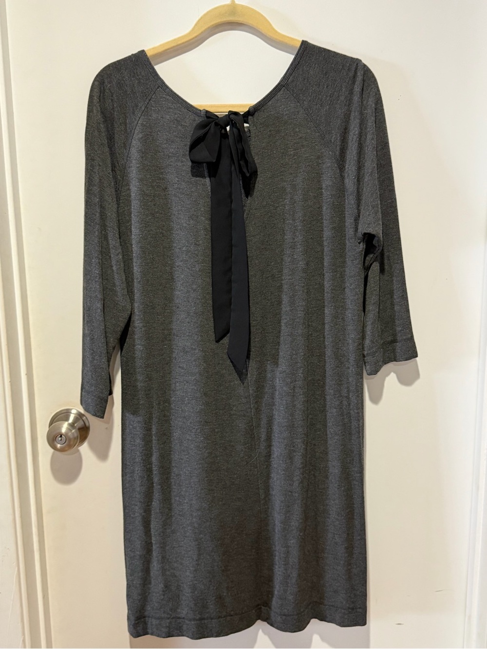 bobeau Dark Gray Long Sleeve Tie-Back Dress